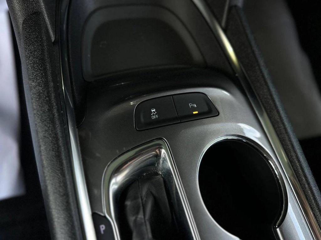 used 2024 Chevrolet Malibu car, priced at $18,274