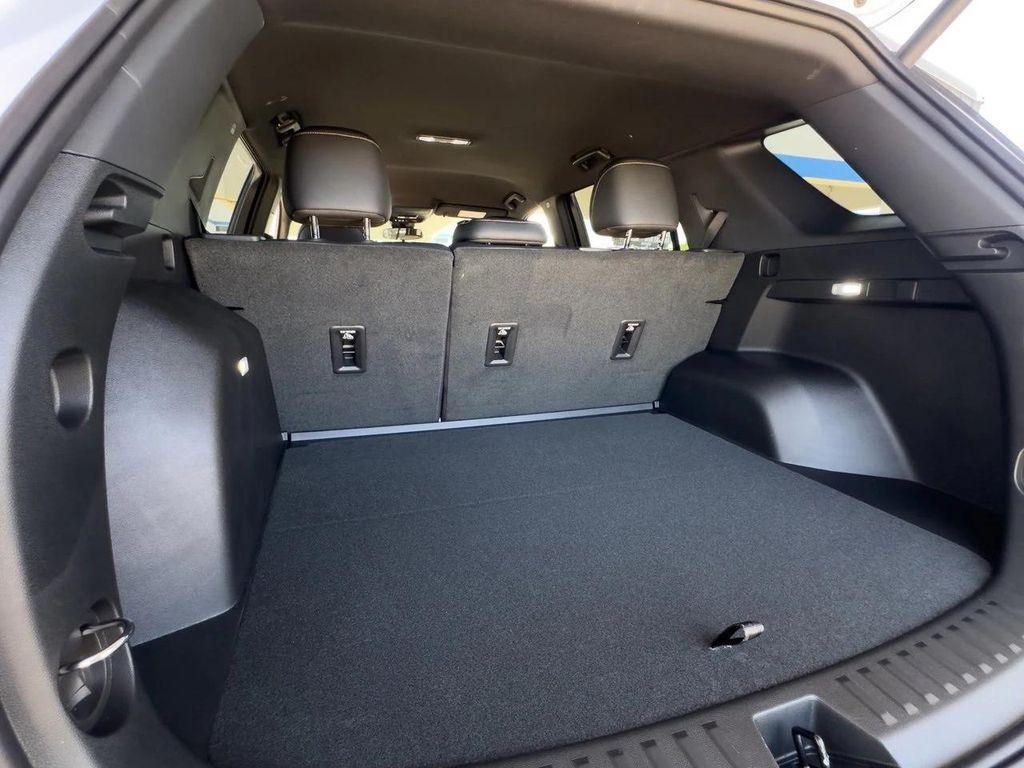 new 2026 Chevrolet Equinox car, priced at $35,390
