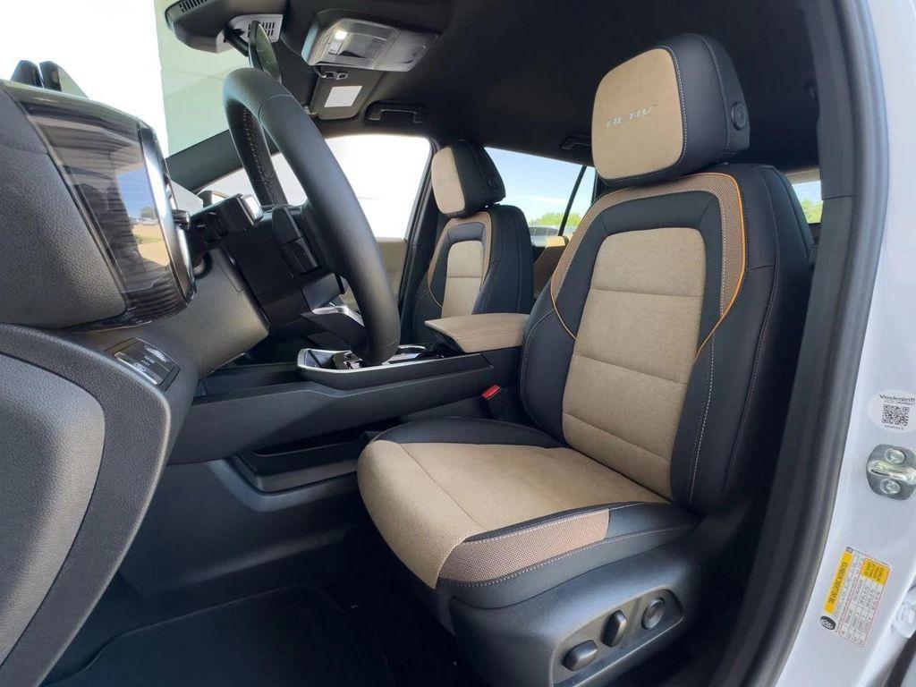new 2026 Chevrolet Equinox car, priced at $35,390