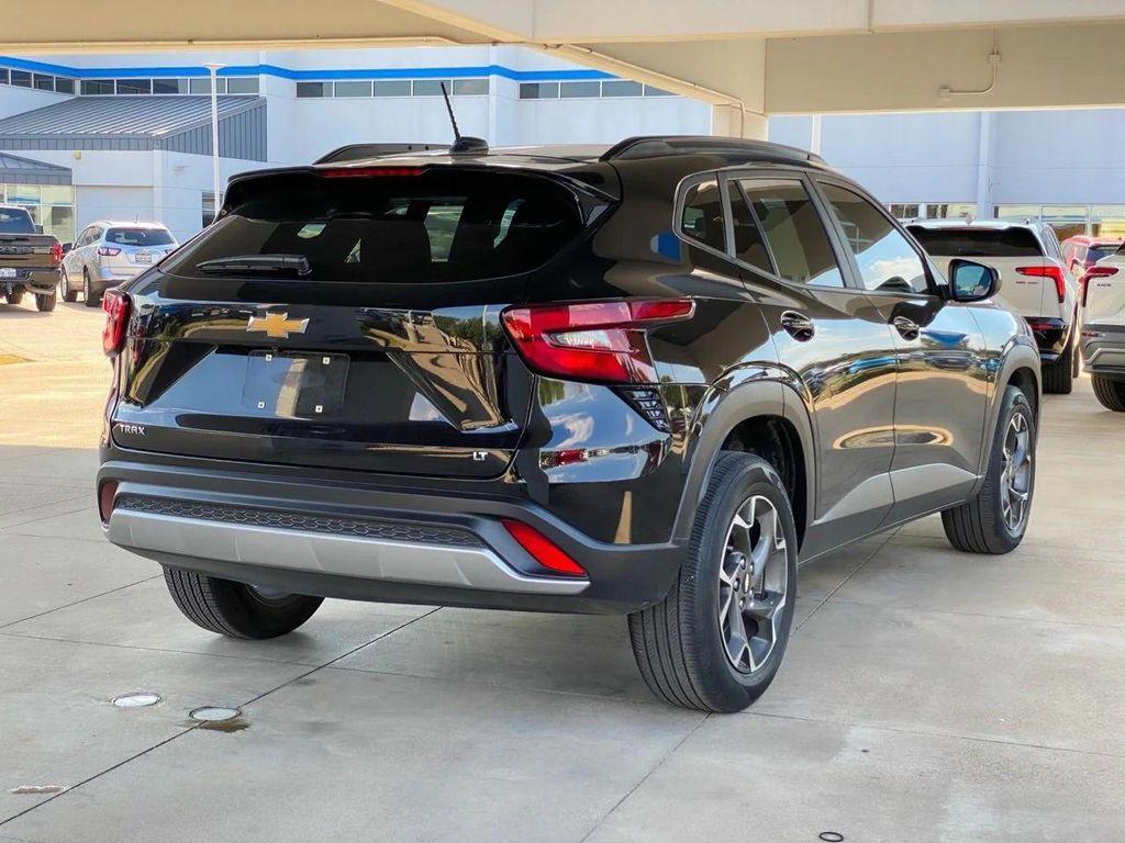 used 2024 Chevrolet Trax car, priced at $19,514