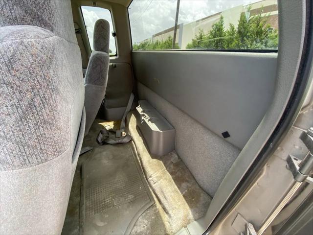 used 2002 GMC Sonoma car, priced at $7,998