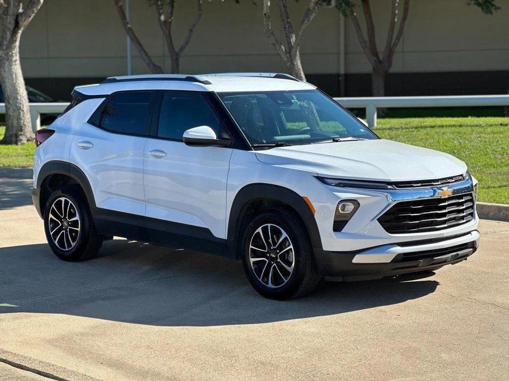 used 2025 Chevrolet TrailBlazer car, priced at $22,848