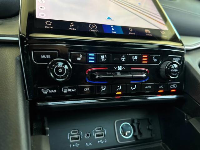used 2024 Jeep Grand Cherokee L car, priced at $38,998