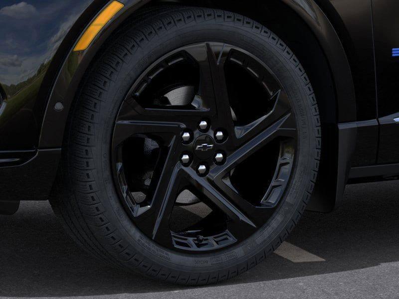new 2025 Chevrolet Equinox EV car, priced at $40,135