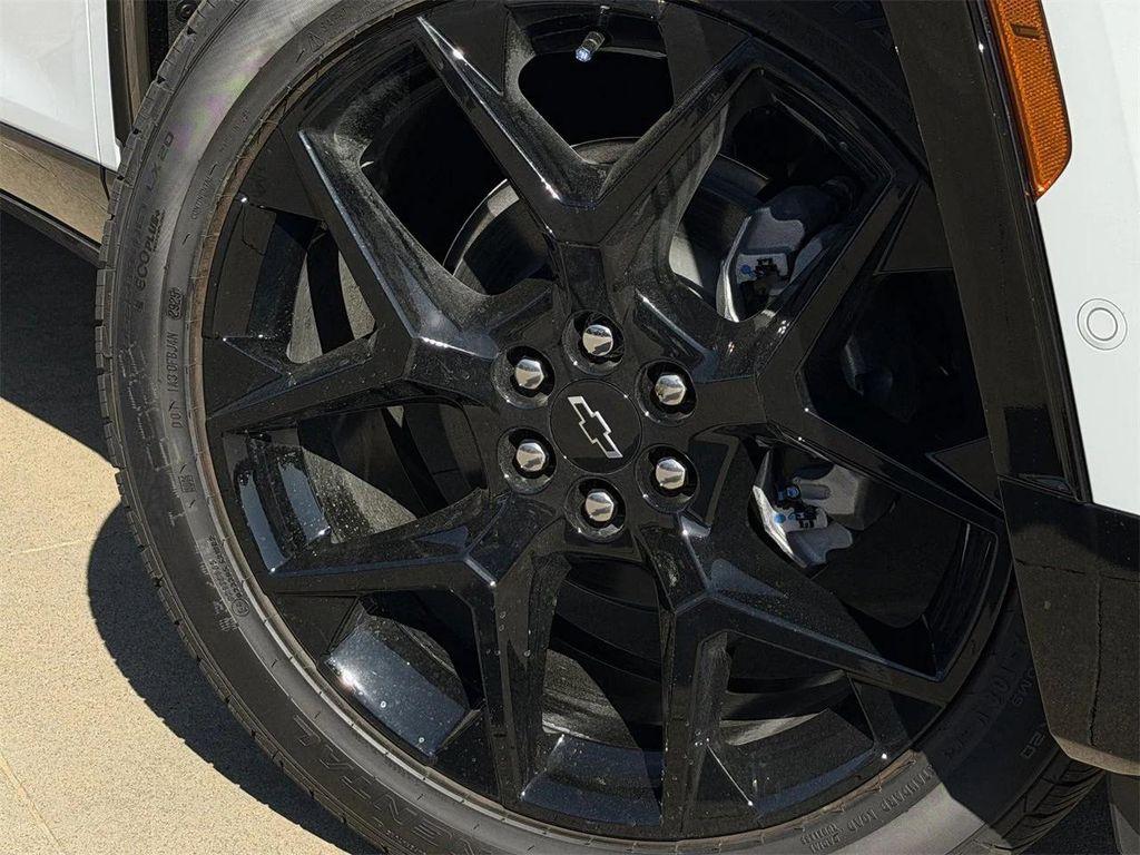 new 2026 Chevrolet Traverse car, priced at $56,885