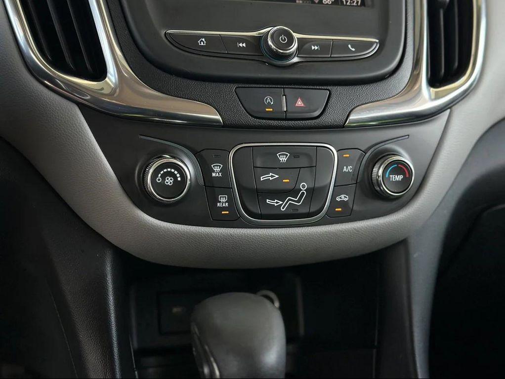 used 2022 Chevrolet Equinox car, priced at $17,987