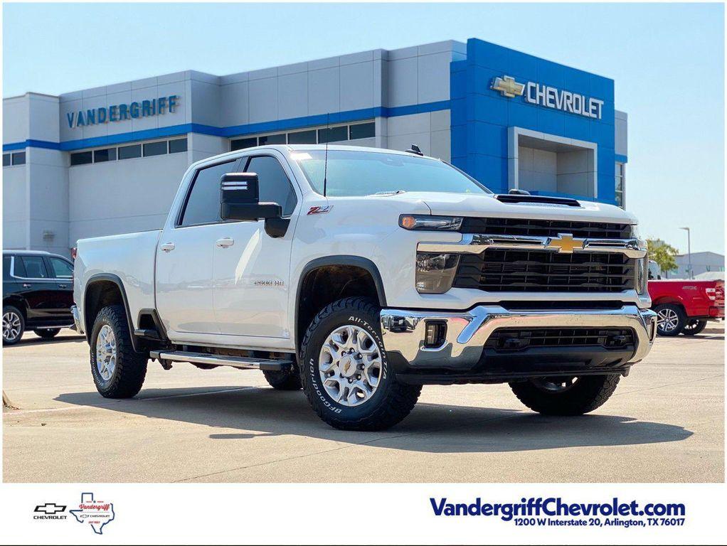 used 2024 Chevrolet Silverado 2500 car