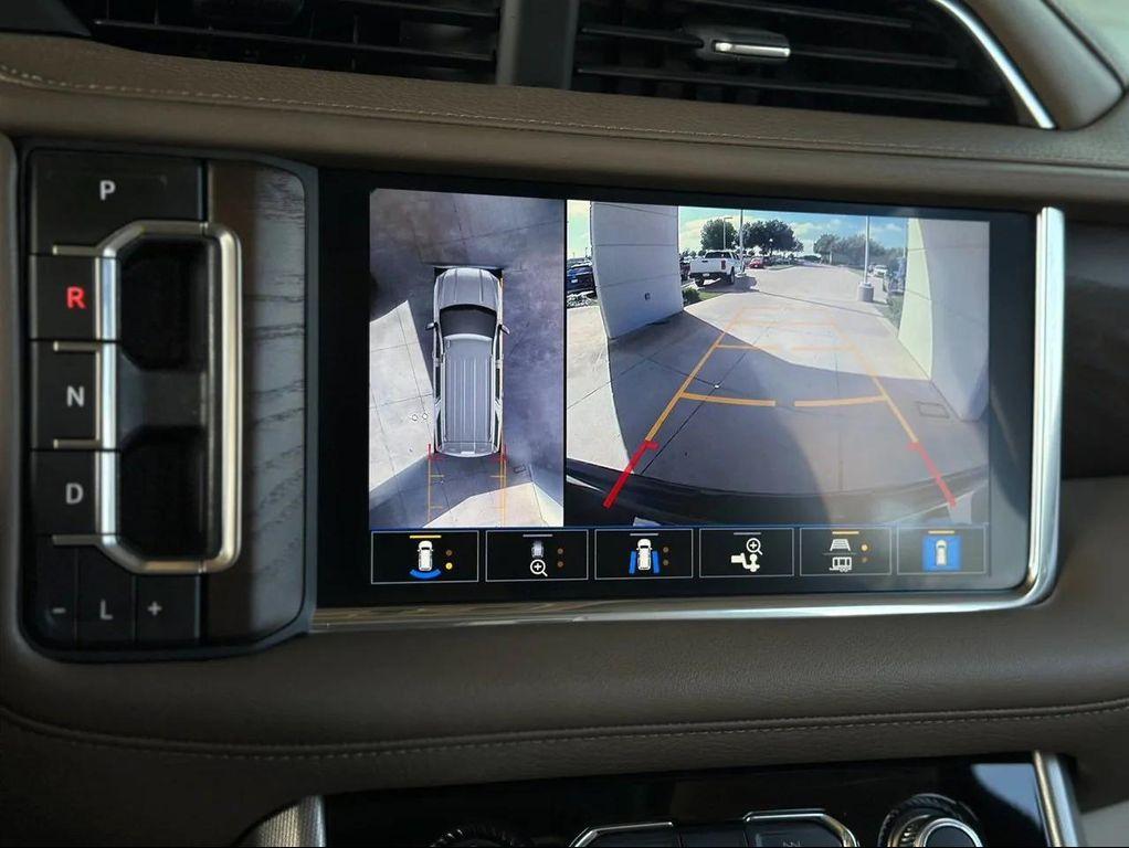 used 2021 GMC Yukon car, priced at $45,439