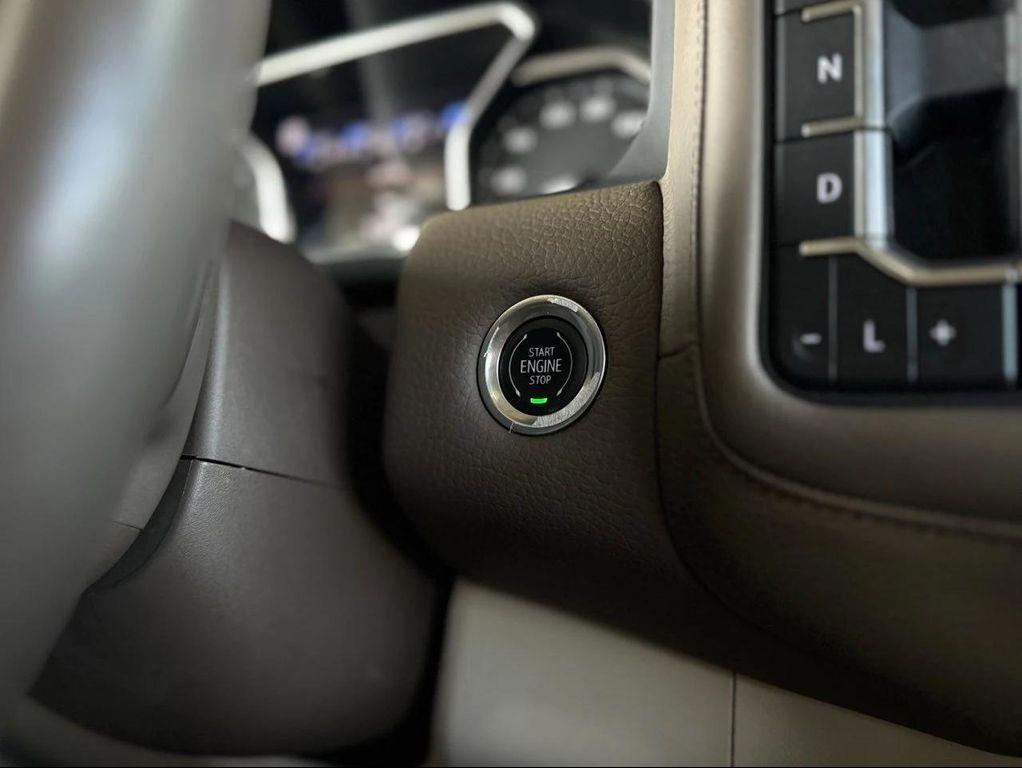 used 2021 GMC Yukon car, priced at $45,439