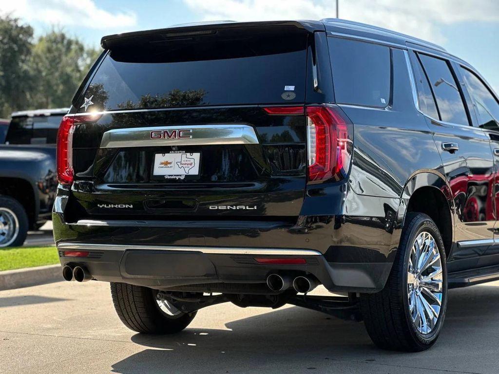 used 2021 GMC Yukon car, priced at $45,439