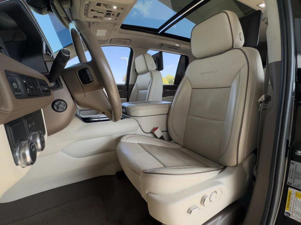 used 2021 GMC Yukon car, priced at $45,439