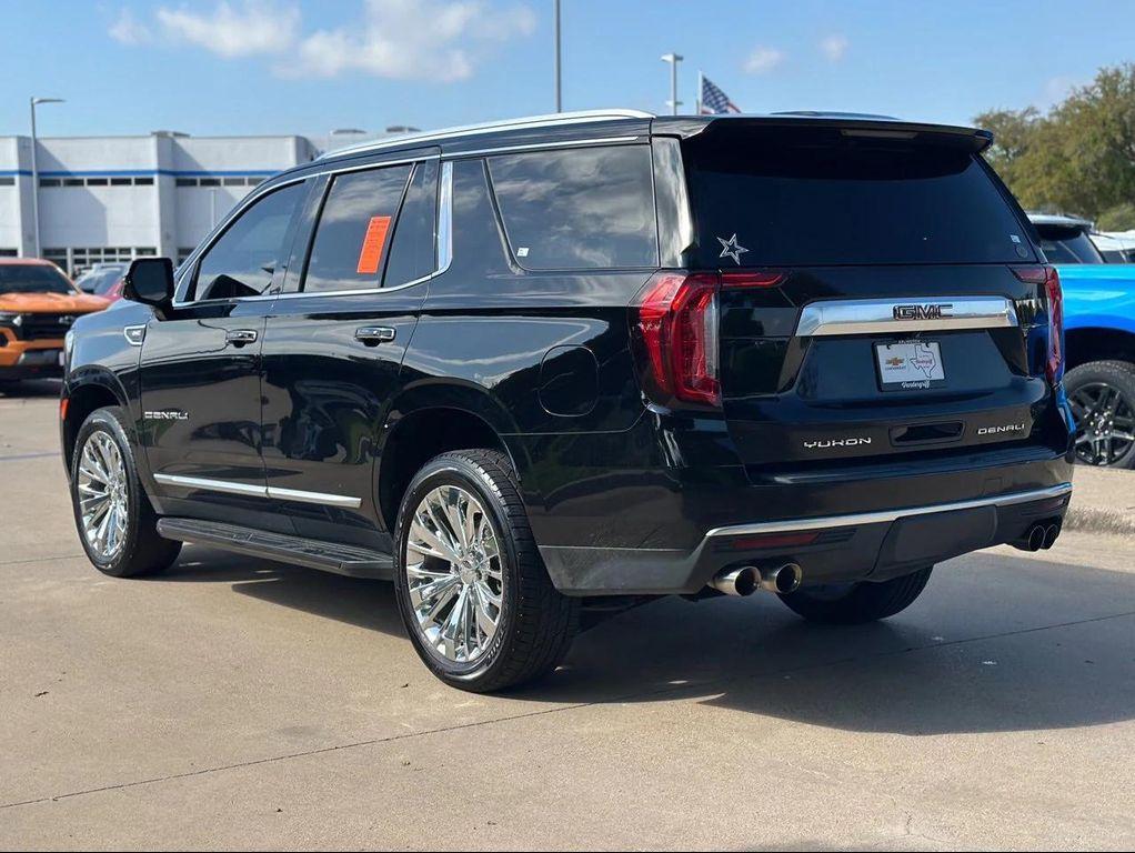 used 2021 GMC Yukon car, priced at $45,439