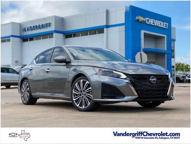 used 2023 Nissan Altima car, priced at $20,569