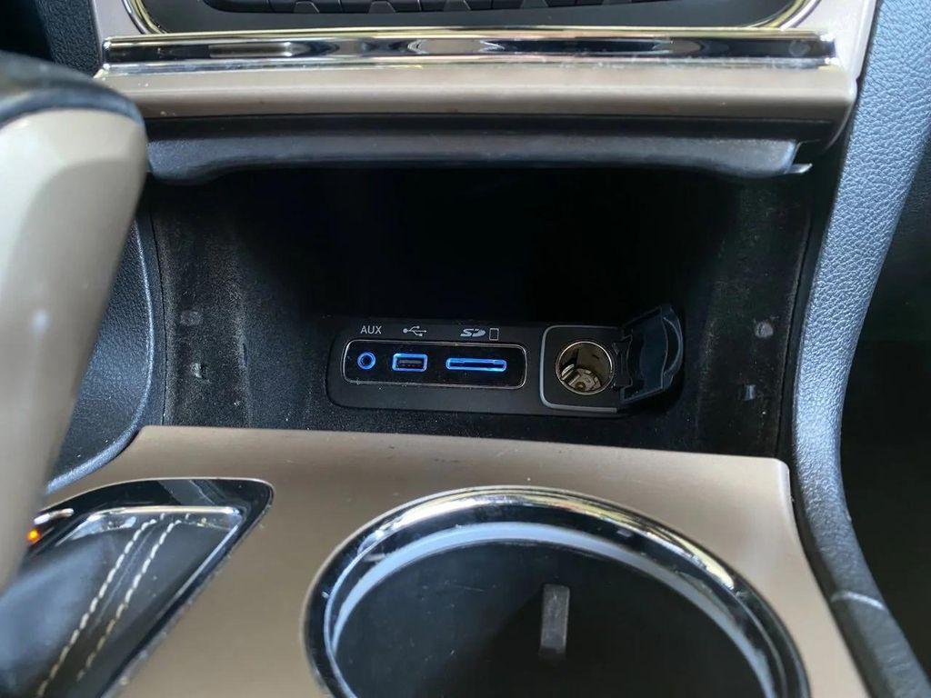 used 2017 Jeep Grand Cherokee car, priced at $16,552