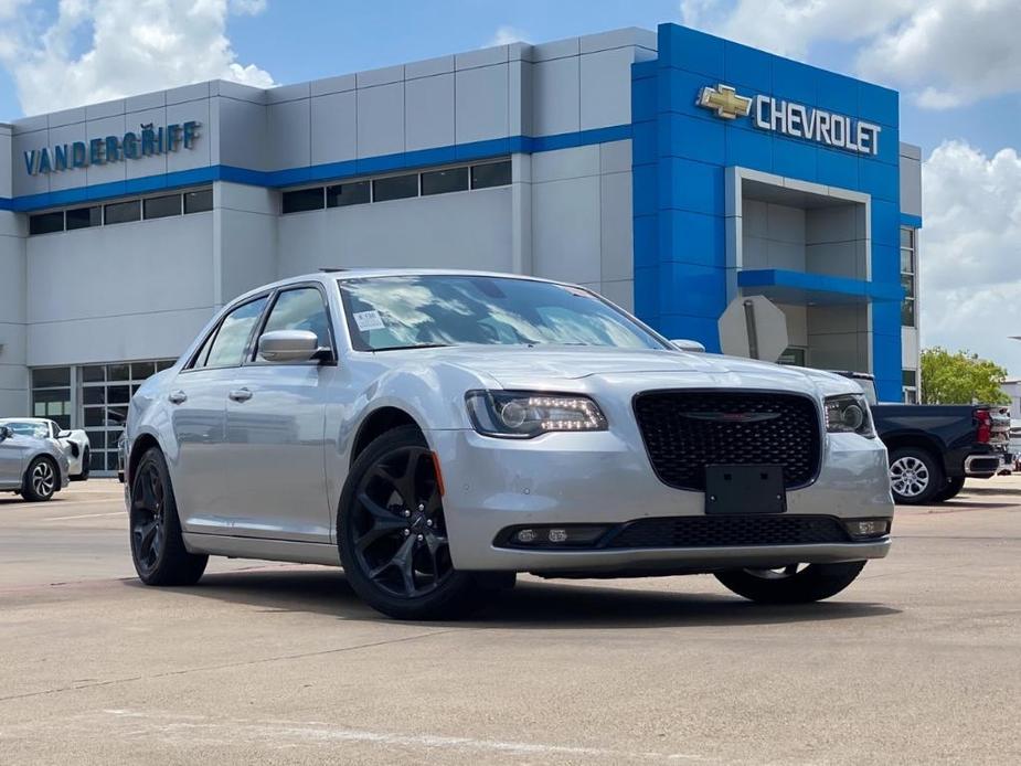 used 2022 Chrysler 300 car, priced at $27,590