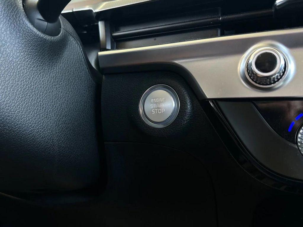 used 2025 Kia Telluride car, priced at $35,069