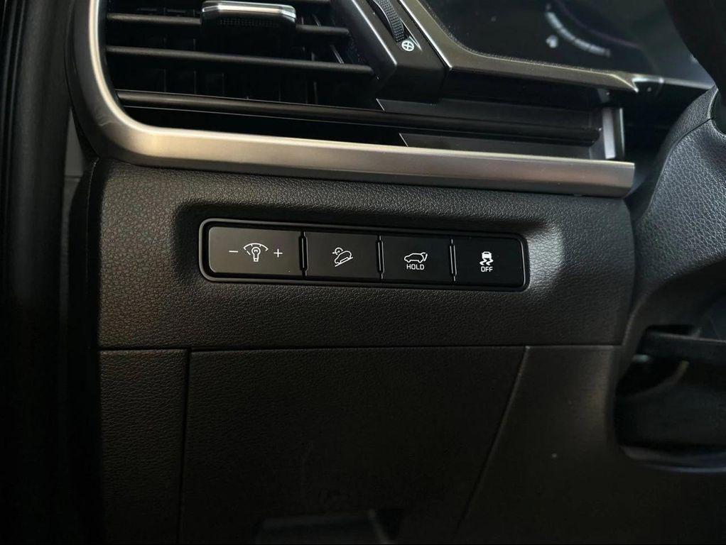 used 2025 Kia Telluride car, priced at $35,069
