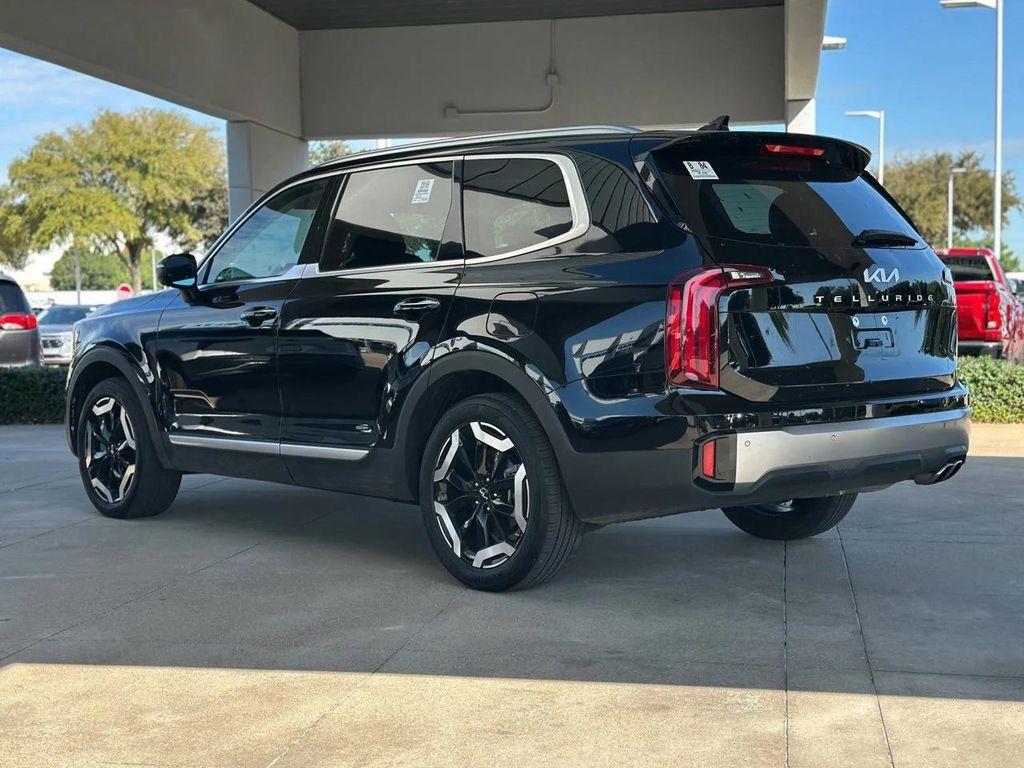 used 2025 Kia Telluride car, priced at $35,069