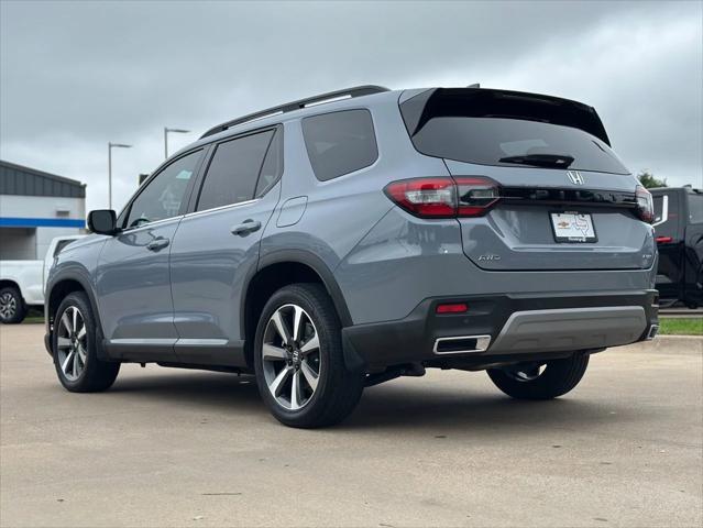 used 2023 Honda Pilot car, priced at $43,930