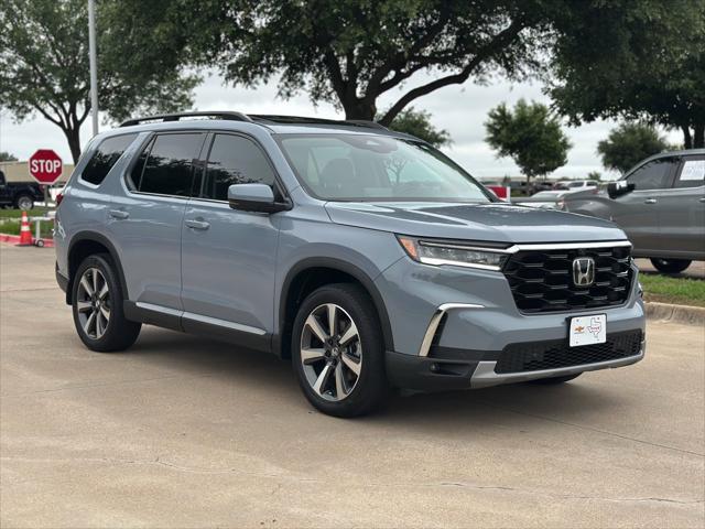 used 2023 Honda Pilot car, priced at $43,930