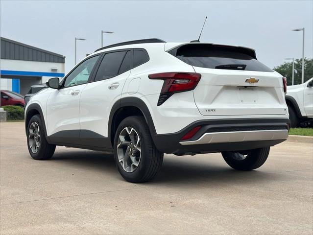 used 2024 Chevrolet Trax car, priced at $23,598