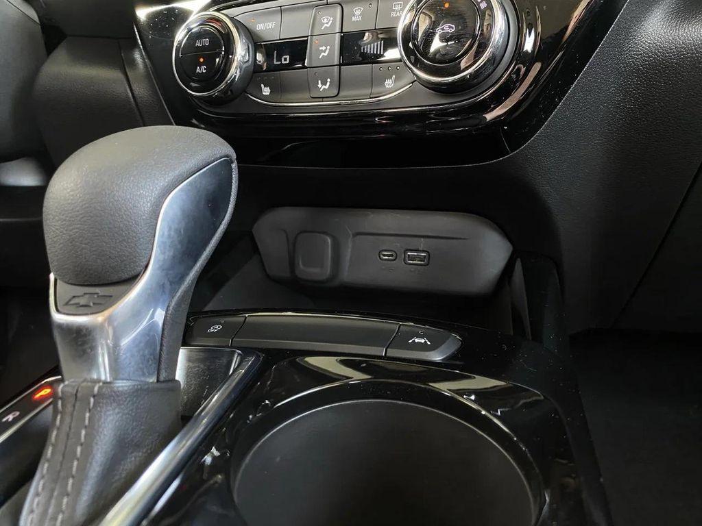 used 2025 Chevrolet Trax car, priced at $22,770