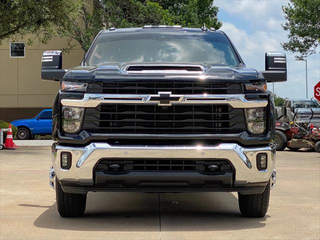 used 2025 Chevrolet Silverado 3500 car, priced at $61,998