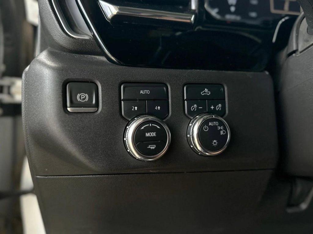 used 2023 GMC Sierra 1500 car, priced at $34,006