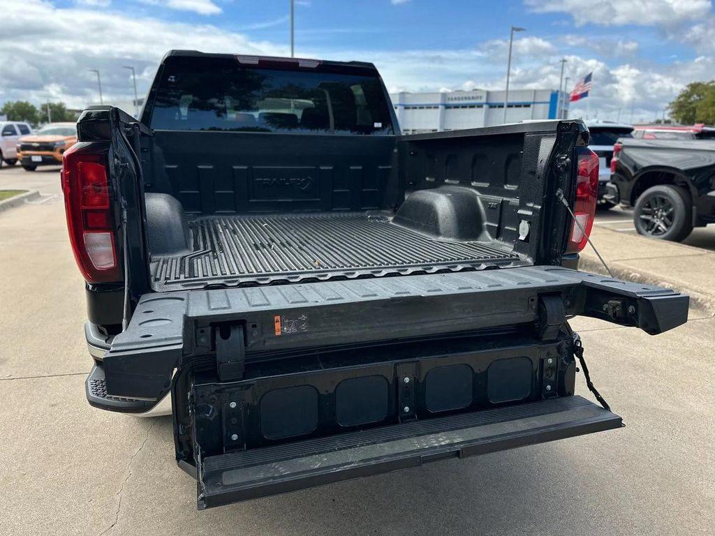 used 2024 GMC Sierra 1500 car, priced at $36,042