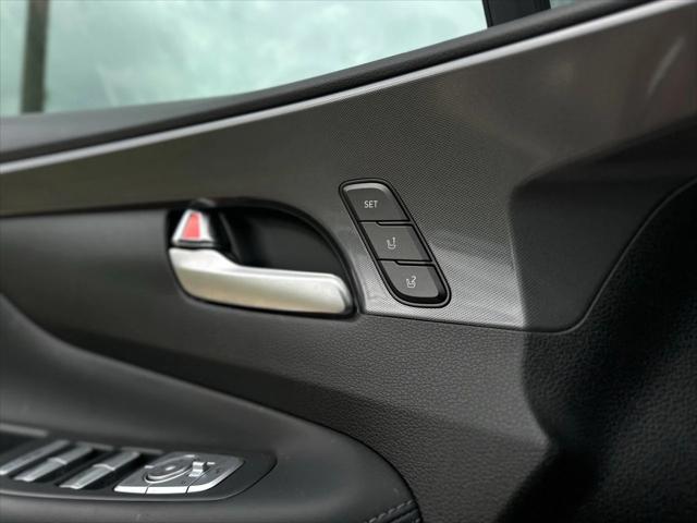 used 2021 Hyundai Santa Fe car, priced at $29,798