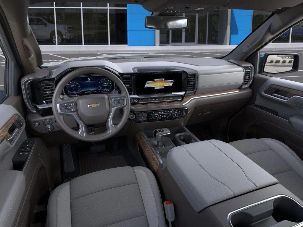 new 2025 Chevrolet Silverado 1500 car, priced at $46,360