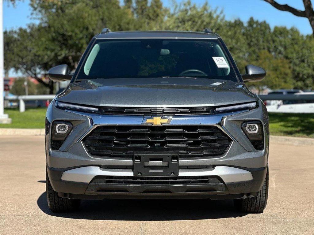 used 2025 Chevrolet TrailBlazer car, priced at $24,216