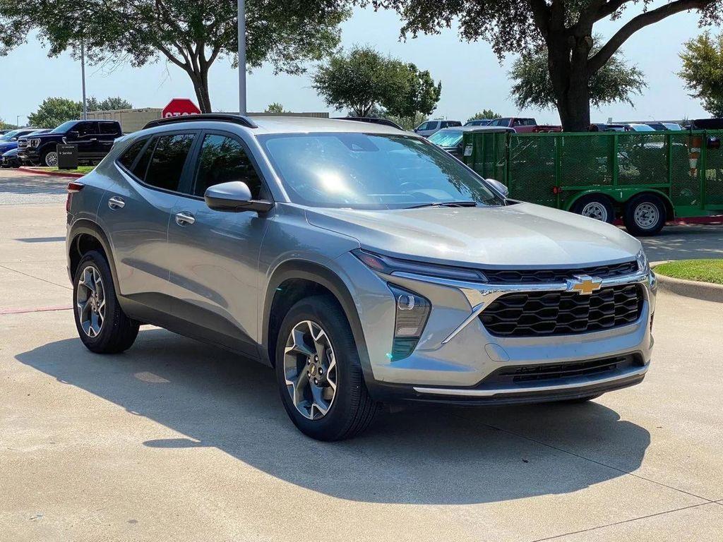used 2024 Chevrolet Trax car, priced at $21,624