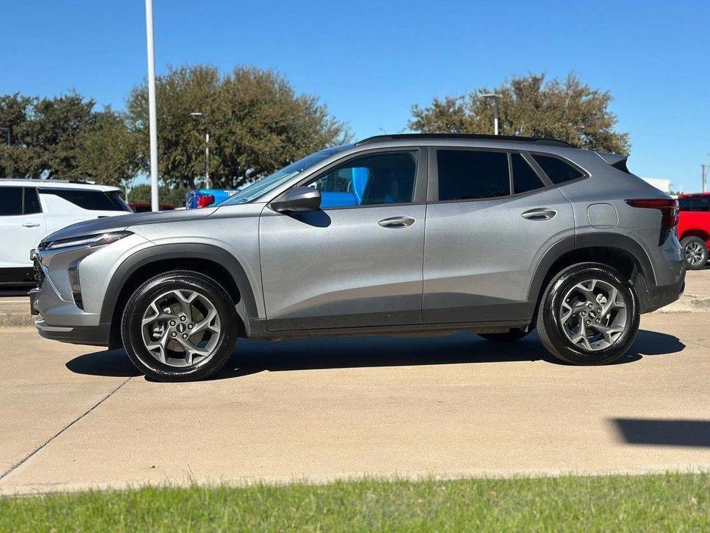 used 2025 Chevrolet Trax car, priced at $18,790