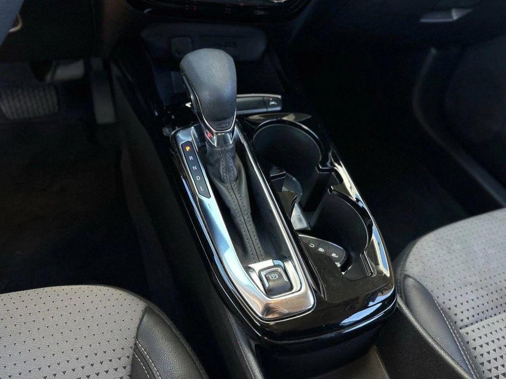 used 2025 Chevrolet Trax car, priced at $18,790