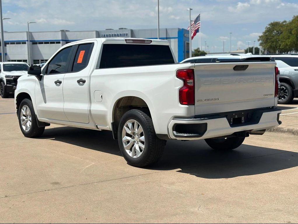 used 2019 Chevrolet Silverado 1500 car, priced at $25,989