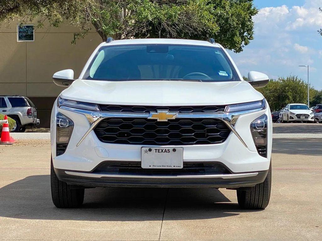 used 2025 Chevrolet Trax car, priced at $22,461