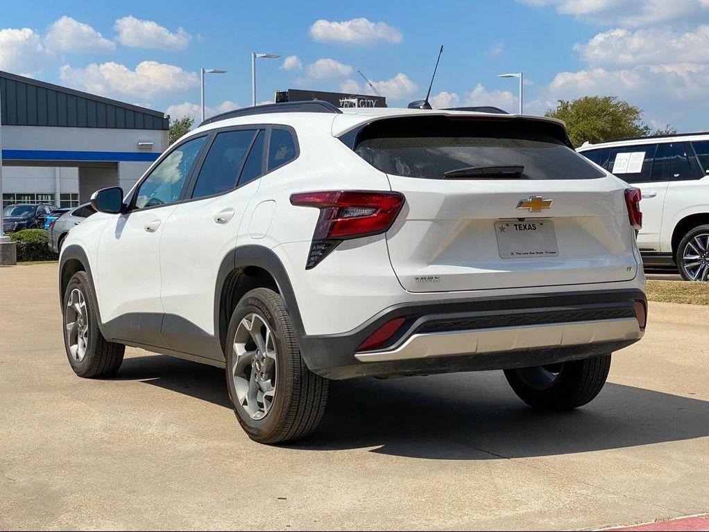 used 2025 Chevrolet Trax car, priced at $22,461