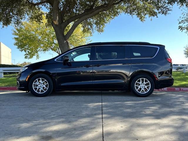 used 2022 Chrysler Pacifica car, priced at $18,998