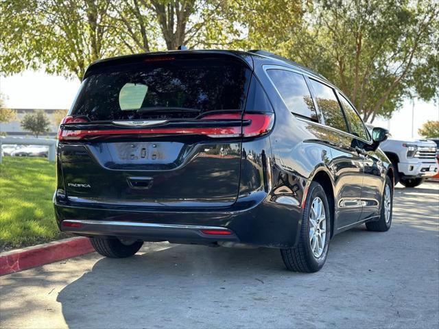 used 2022 Chrysler Pacifica car, priced at $18,998