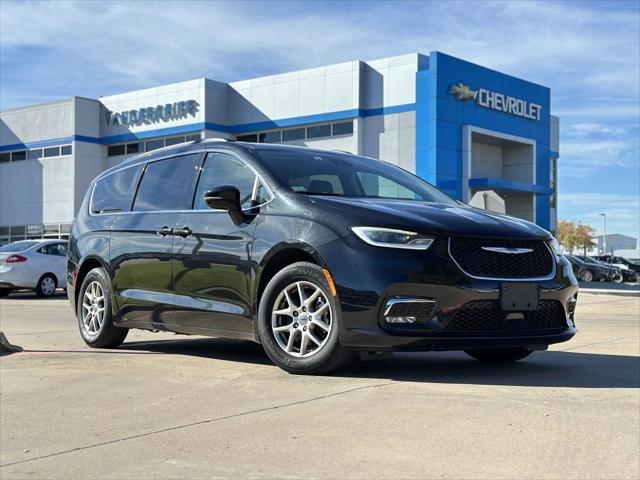 used 2022 Chrysler Pacifica car, priced at $18,998