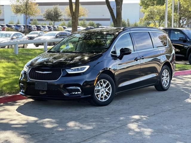 used 2022 Chrysler Pacifica car, priced at $18,998