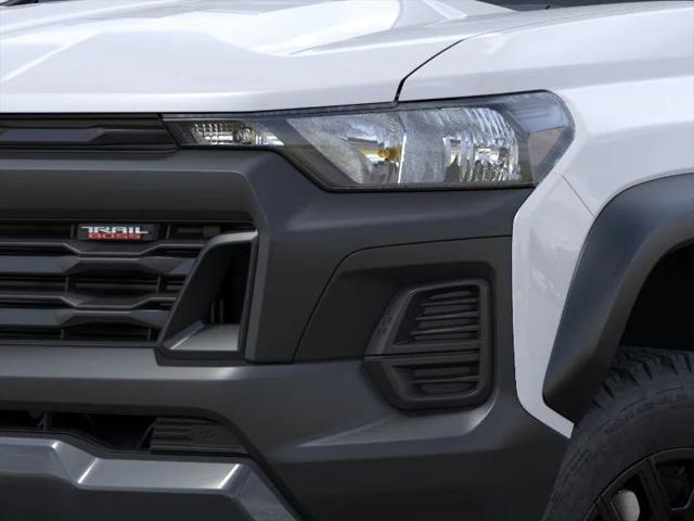 new 2024 Chevrolet Colorado car, priced at $37,015