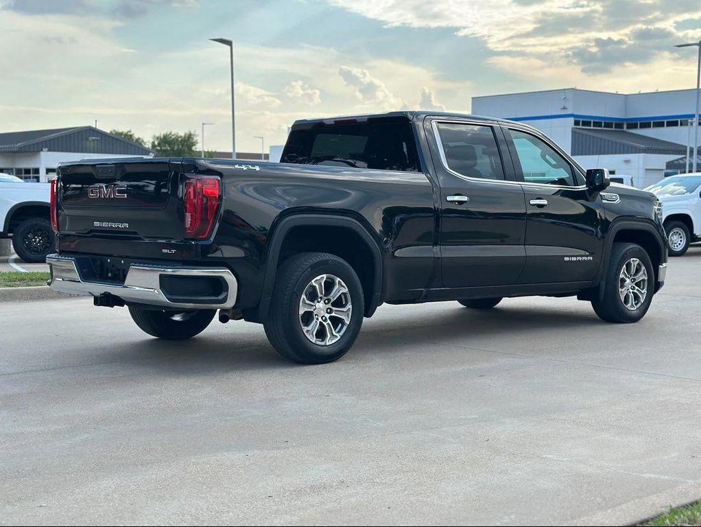 used 2022 GMC Sierra 1500 car, priced at $40,932