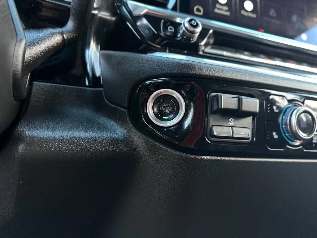 used 2022 GMC Sierra 1500 car, priced at $40,932
