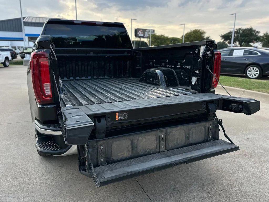 used 2022 GMC Sierra 1500 car, priced at $40,932