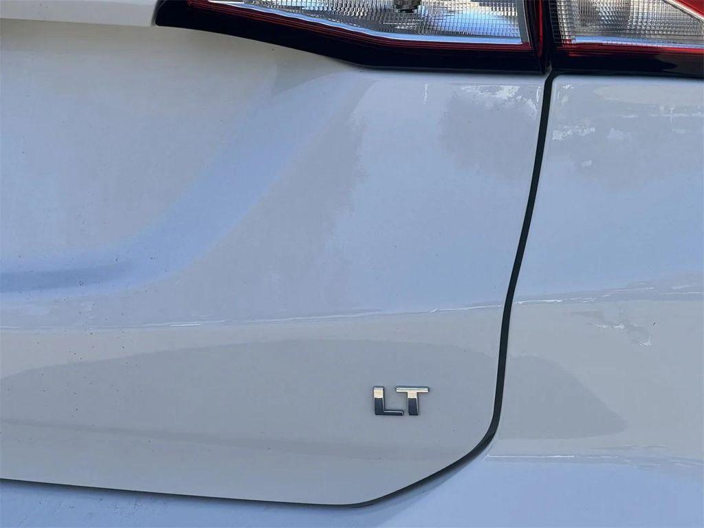 used 2023 Chevrolet Equinox car, priced at $18,724