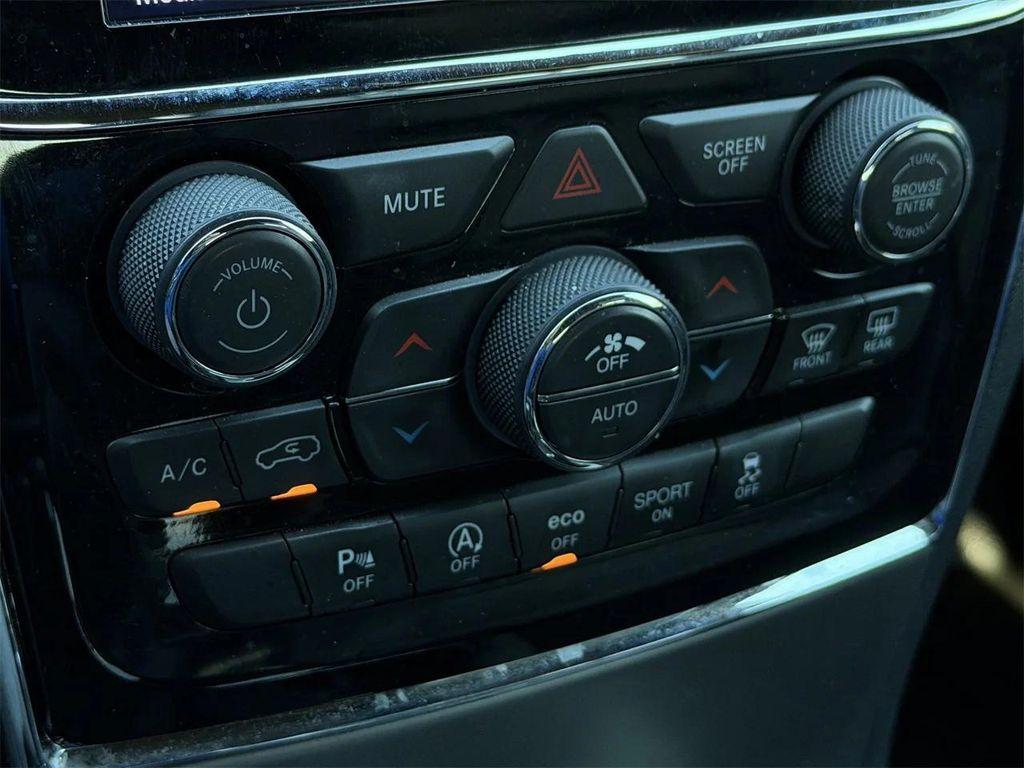 used 2020 Jeep Grand Cherokee car, priced at $19,425