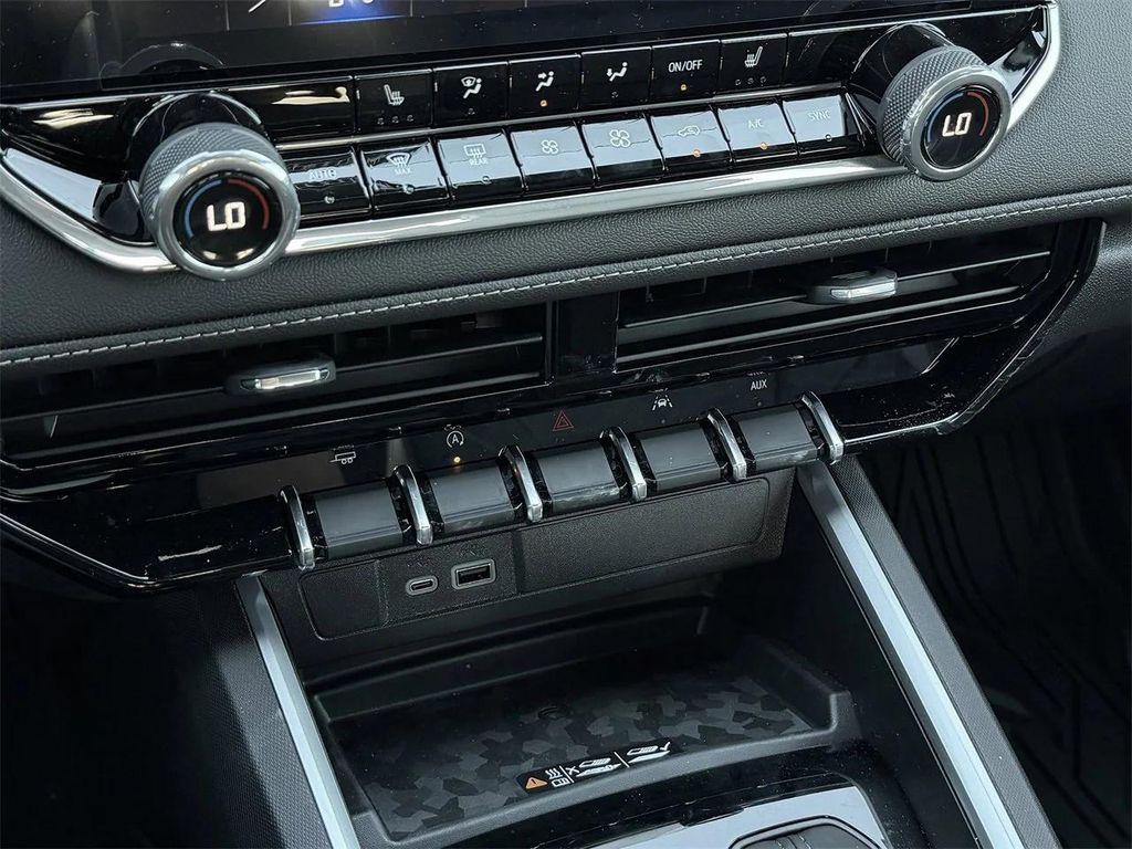 new 2026 Chevrolet Colorado car, priced at $42,155