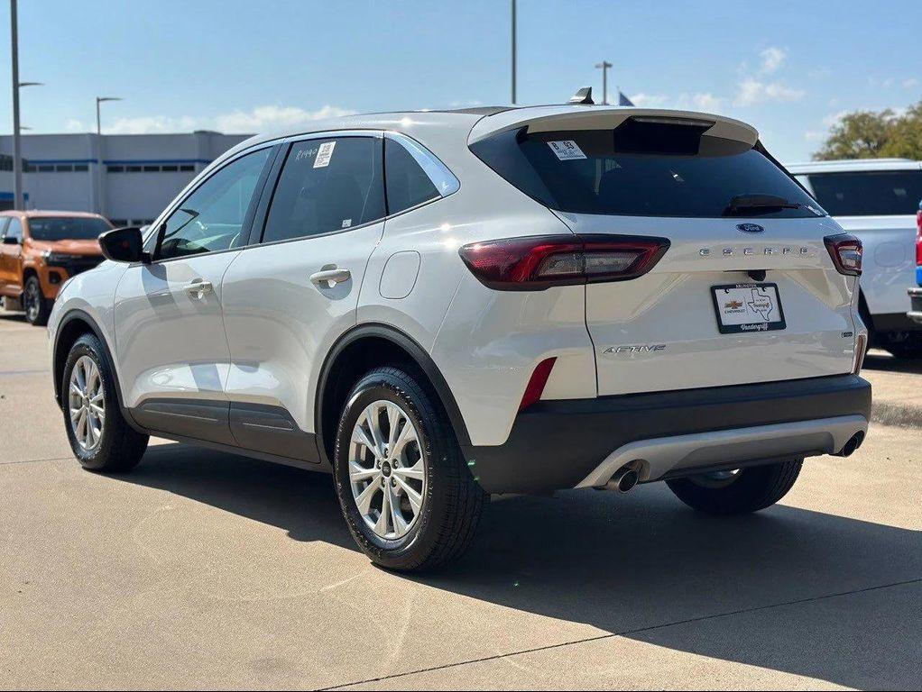 used 2023 Ford Escape car, priced at $19,891